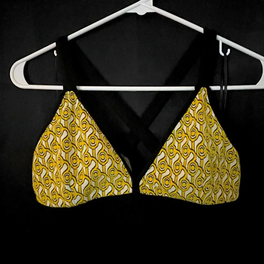 2-piece, boy short swimsuit. knitted material. - Picture 2 of 5